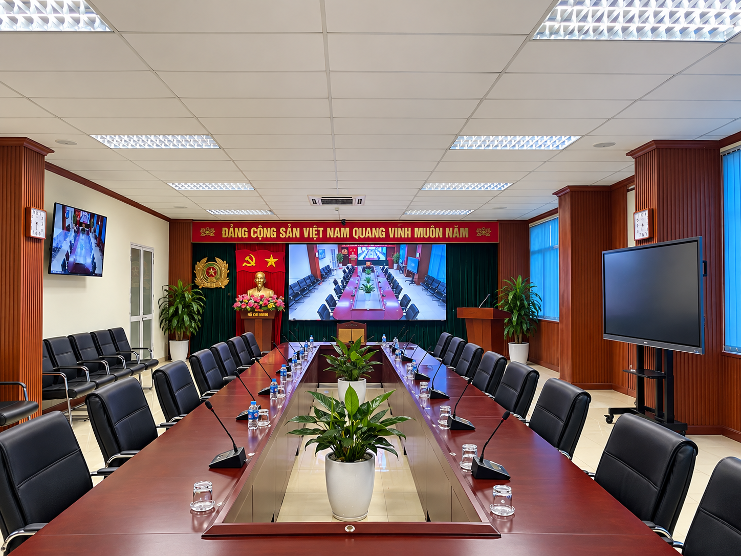 Giải Pháp Hệ Thống Âm Thanh Hội Thảo Với Micro DTC/DTD